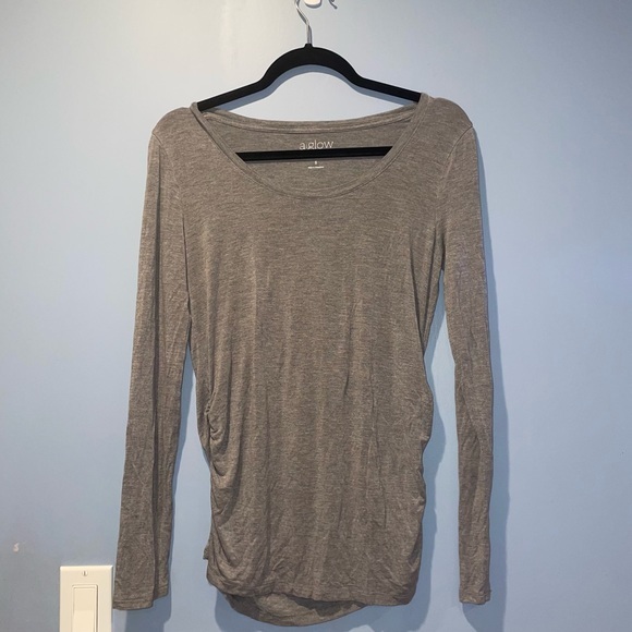 a:glow Tops - a:glow Maternity Grey Long Sleeve in Size Small